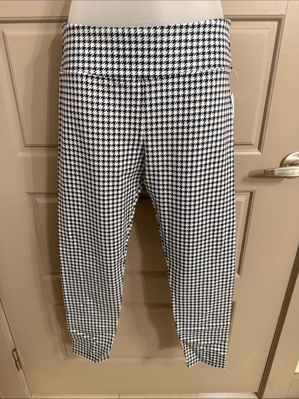 ✨ NWT J.Crew Full Length Houndstooth Leggings ✨